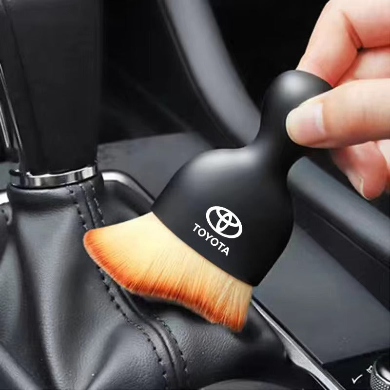 Toyota Cleaning Kit